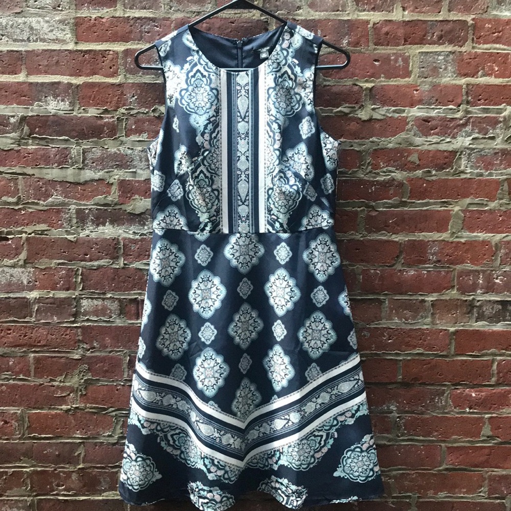 NWT - Ann Taylor Dress